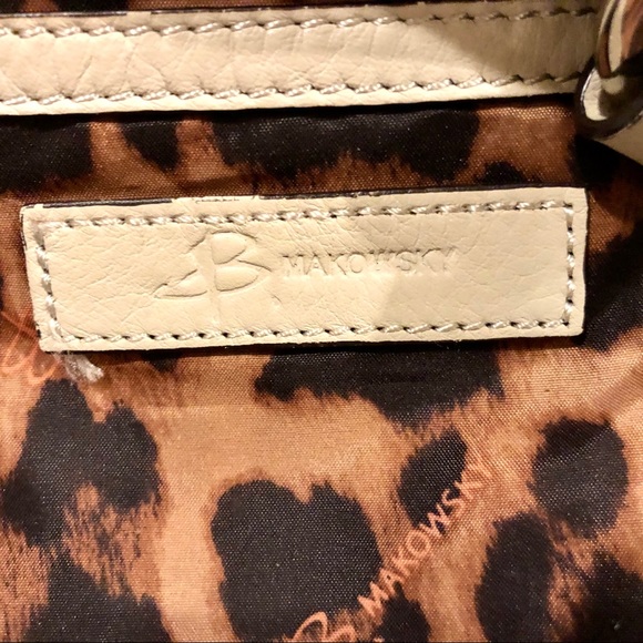 NWOT B. Makowski Ivory Sadie Tassel Shoulder Bag - Picture 11 of 13